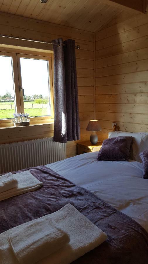 Ruth'S Retreat Country Retreat With Private Hot Tub Villa Shrewsbury Buitenkant foto